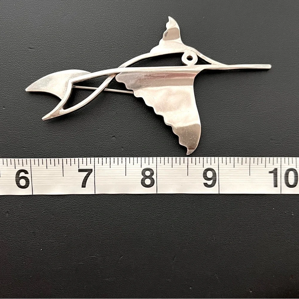 Vintage Salvador Teran Taxco Mexico sterling silver fish brooch pin
